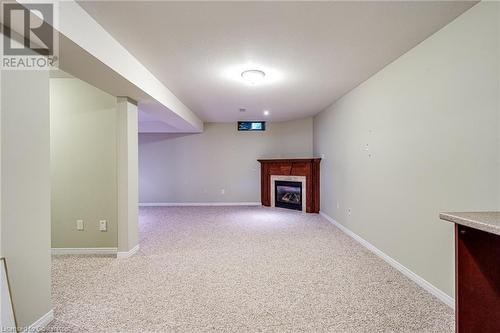 13 Appalachian Trail, Glanbrook, ON - Indoor Photo Showing Other Room