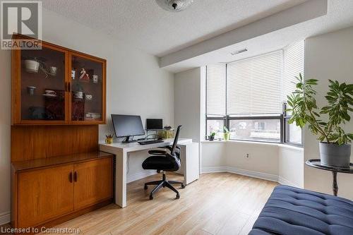 432 Main Street E Unit# 401, Hamilton, ON - Indoor Photo Showing Office