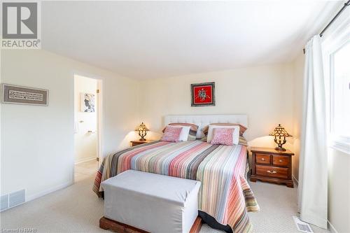 154 Hendrie Avenue, Burlington, ON - Indoor Photo Showing Bedroom