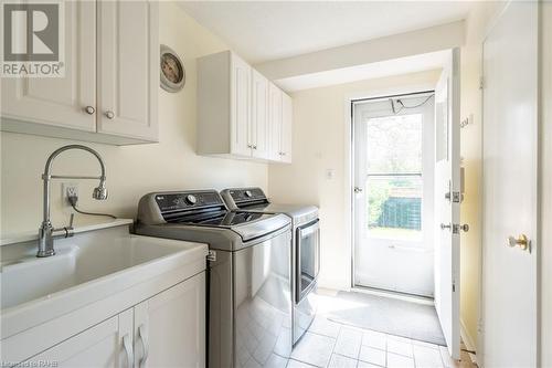 154 Hendrie Avenue, Burlington, ON - Indoor Photo Showing Laundry Room