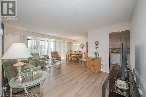 301 Frances Avenue S Unit# 1104, Hamilton, ON - Indoor Photo Showing Living Room