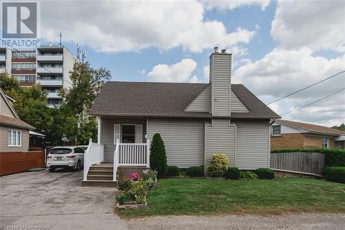 13 New Mountain Road, Hamilton, ON - Outdoor