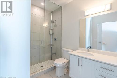 16 Concord Place Unit# 609, Grimsby, ON - Indoor Photo Showing Bathroom