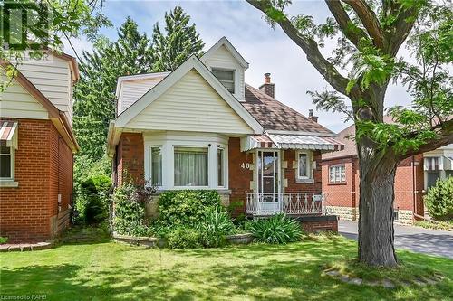 40 Barons Avenue S, Hamilton, ON - Outdoor With Deck Patio Veranda