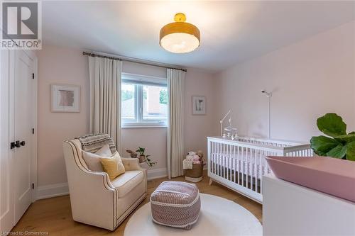 3410 Spruce Avenue, Burlington, ON - Indoor Photo Showing Bedroom