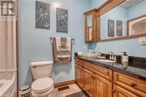 97 Unity Side Road, Seneca, ON - Indoor Photo Showing Bathroom