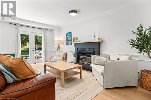 379 Devonshire Terrace, Hamilton, ON - Indoor Photo Showing Living Room With Fireplace