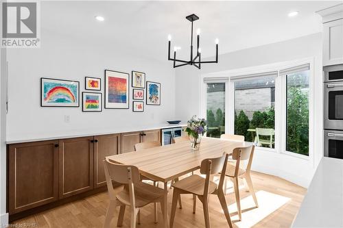 379 Devonshire Terrace, Hamilton, ON - Indoor Photo Showing Dining Room