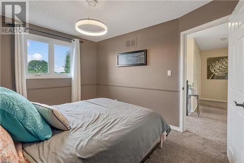 2188 Donald Road, Burlington, ON - Indoor Photo Showing Bedroom