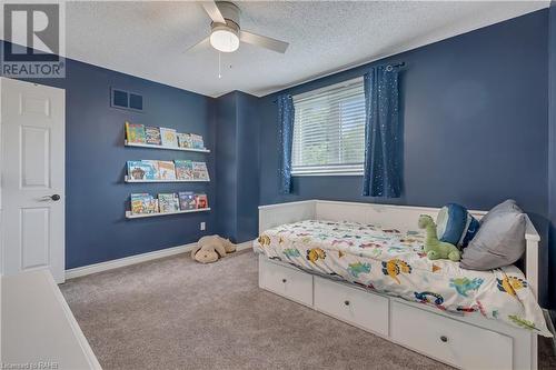 2188 Donald Road, Burlington, ON - Indoor Photo Showing Bedroom