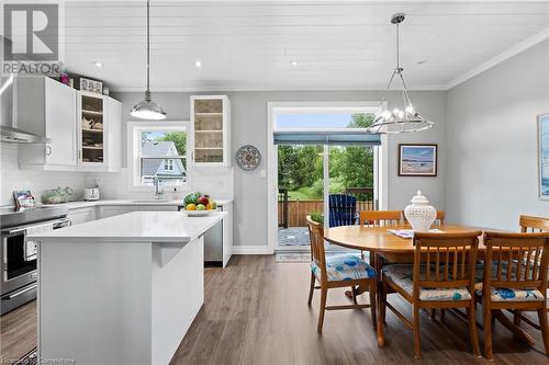 3814 Ryan Avenue, Crystal Beach, ON - Indoor Photo Showing Dining Room