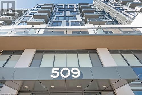 509 Dundas Street W Unit# 812, Oakville, ON - Outdoor