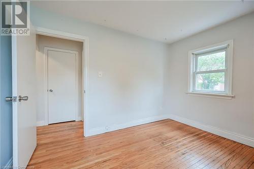 120 Cameron Avenue S, Hamilton, ON - Indoor Photo Showing Other Room