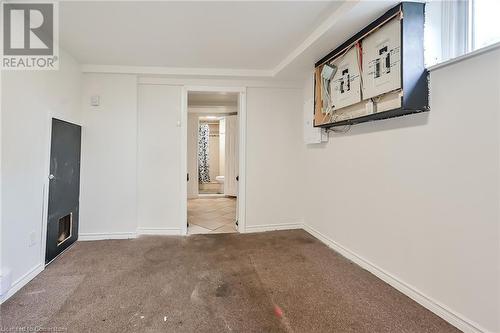 120 Cameron Avenue S, Hamilton, ON - Indoor Photo Showing Other Room