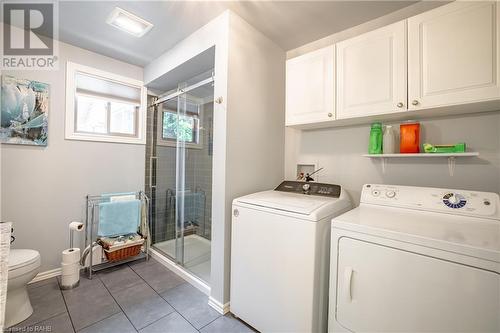 52 Baldwin Avenue, Brantford, ON - Indoor Photo Showing Laundry Room