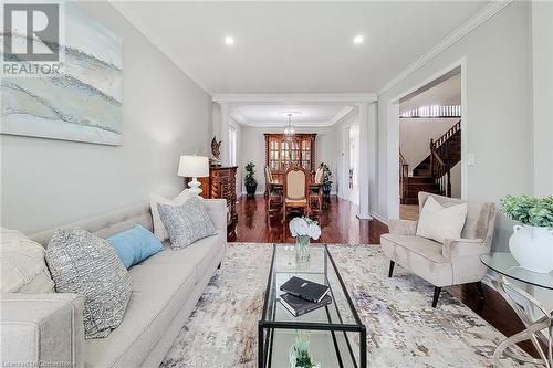 56 Bosworth Street, Hamilton, ON - Indoor Photo Showing Living Room