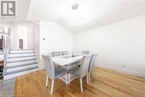 38 Meadowpoint Drive, Hamilton, ON - Indoor Photo Showing Dining Room