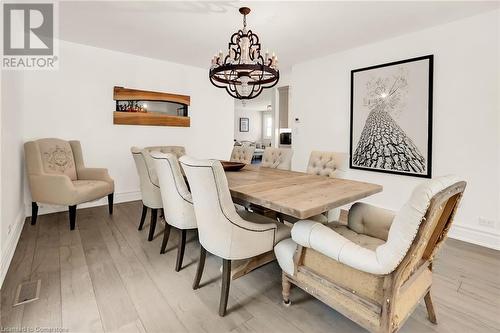 129 Main Street W, Grimsby, ON - Indoor Photo Showing Dining Room