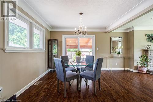 30 Rosewood Avenue, Welland, ON - Indoor Photo Showing Dining Room