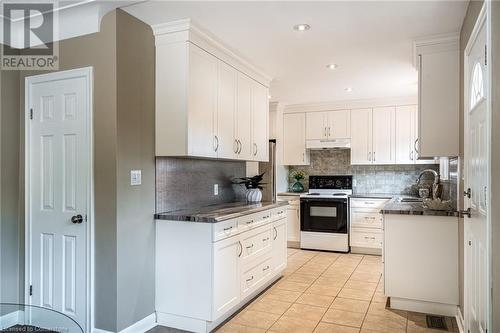 30 Rosewood Avenue, Welland, ON - Indoor Photo Showing Kitchen