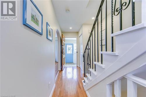 5010 Brady Avenue, Burlington, ON - Indoor Photo Showing Other Room