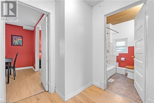 94 East 35Th Street, Hamilton, ON - Indoor Photo Showing Other Room