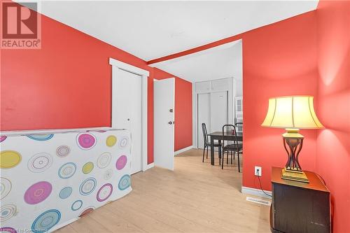 94 East 35Th Street, Hamilton, ON - Indoor Photo Showing Other Room