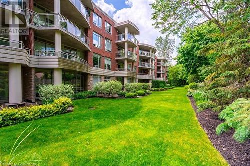 125 Wilson Street W Unit# 216, Ancaster, ON - Outdoor