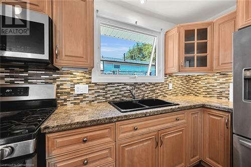 4 Markham Crescent, Hamilton, ON - Indoor Photo Showing Kitchen With Double Sink