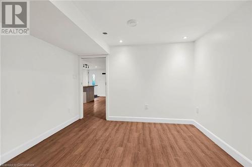 4 Markham Crescent, Hamilton, ON - Indoor Photo Showing Other Room