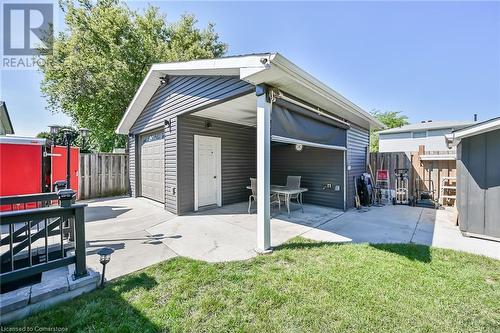 4 Markham Crescent, Hamilton, ON - Outdoor