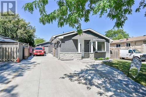 4 Markham Crescent, Hamilton, ON - Outdoor