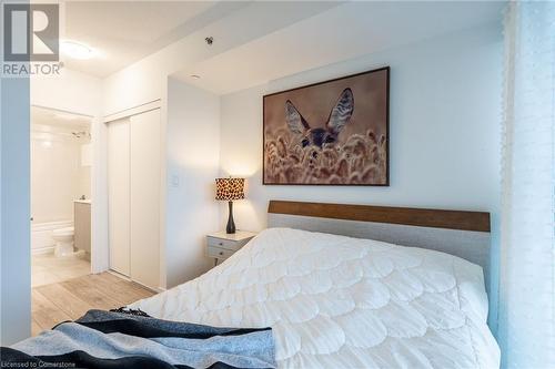 3200 Dakota Common Unit# B717, Burlington, ON - Indoor Photo Showing Bedroom