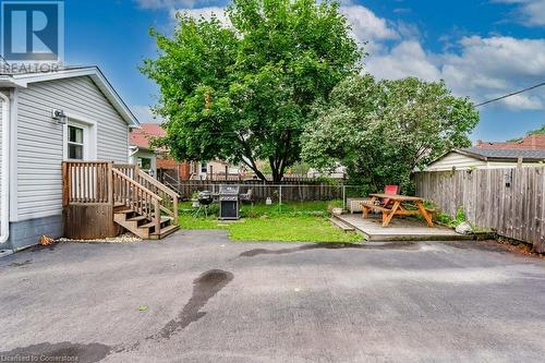 145 Weir Street N, Hamilton, ON - Outdoor