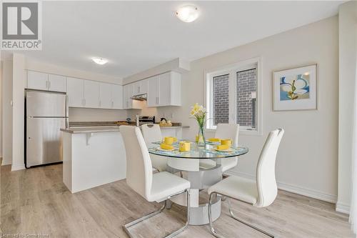 13 Roxanne Drive Unit# 121, Hamilton, ON - Indoor Photo Showing Dining Room