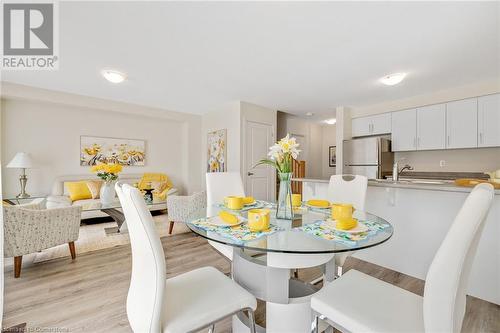 13 Roxanne Drive Unit# 121, Hamilton, ON - Indoor Photo Showing Dining Room