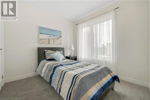 13 Roxanne Drive Unit# 121, Hamilton, ON - Indoor Photo Showing Bedroom