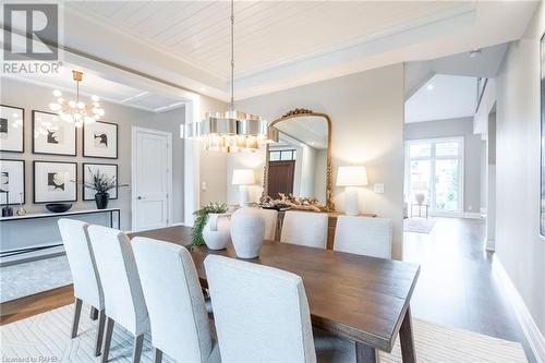 257 Surrey Drive, Oakville, ON - Indoor Photo Showing Dining Room