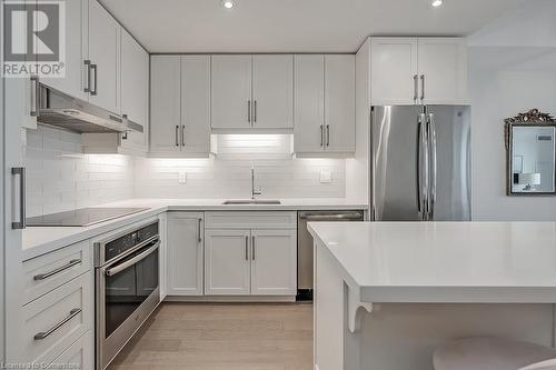 2025 Maria Street Unit# 1407, Burlington, ON - Indoor Photo Showing Kitchen With Stainless Steel Kitchen With Upgraded Kitchen