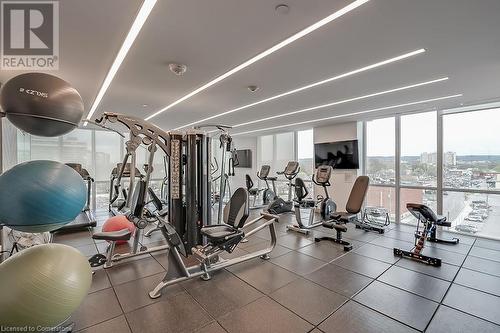 2025 Maria Street Unit# 1407, Burlington, ON - Indoor Photo Showing Gym Room