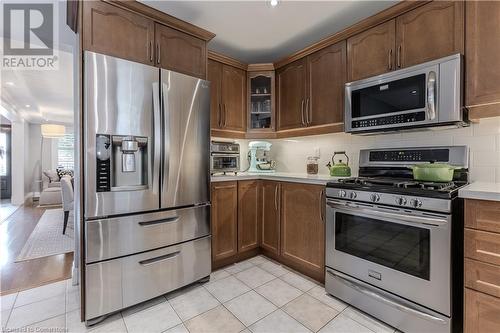 2440 Auckland Drive, Burlington, ON - Indoor Photo Showing Kitchen