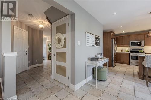 2440 Auckland Drive, Burlington, ON - Indoor Photo Showing Kitchen