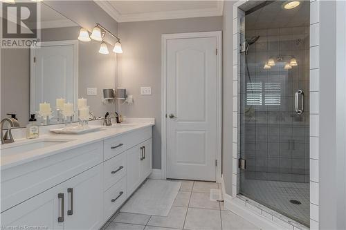 2440 Auckland Drive, Burlington, ON - Indoor Photo Showing Bathroom