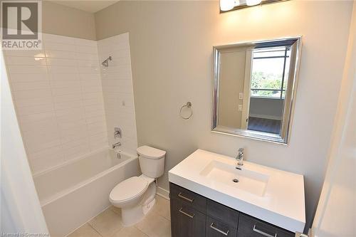 150 Main Street W Unit# 603, Hamilton, ON - Indoor Photo Showing Bathroom