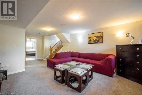 845 Grandview Road, Fort Erie, ON - Indoor Photo Showing Living Room