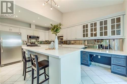 2213 Rosemount Crescent, Oakville, ON - Indoor Photo Showing Kitchen