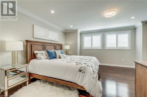 2213 Rosemount Crescent, Oakville, ON - Indoor Photo Showing Bedroom