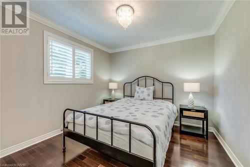 2213 Rosemount Crescent, Oakville, ON - Indoor Photo Showing Bedroom