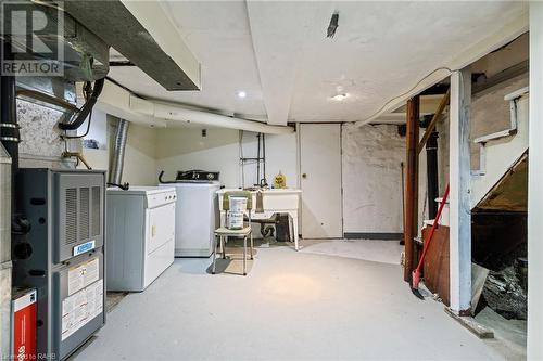 35 Barton Street W, Hamilton, ON - Indoor Photo Showing Laundry Room