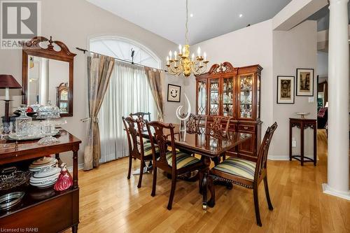 2282 Turnberry Road Unit# 15, Burlington, ON - Indoor Photo Showing Dining Room